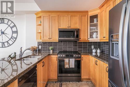 9 - 209707 Highway 26, Blue Mountains, ON - Indoor Photo Showing Kitchen With Double Sink