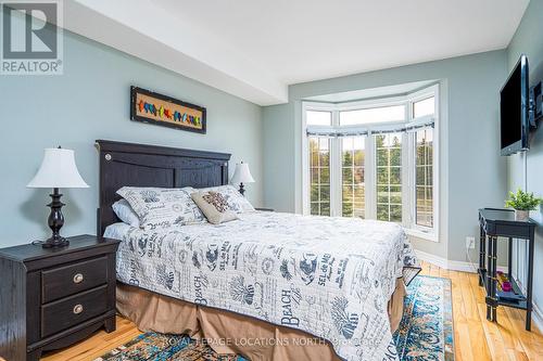 9 - 209707 Highway 26, Blue Mountains, ON - Indoor Photo Showing Bedroom