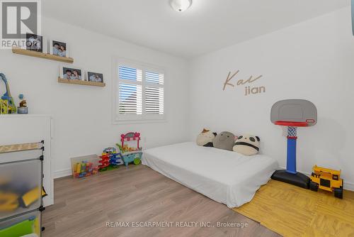 6 Durham Way, Niagara-On-The-Lake, ON - Indoor Photo Showing Bedroom