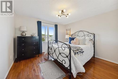 873 Knotwood Court, Whitby (Williamsburg), ON - Indoor Photo Showing Bedroom