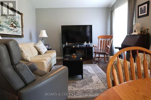 53 Darnley Street, Trent Hills (Hastings), ON - Indoor Photo Showing Living Room