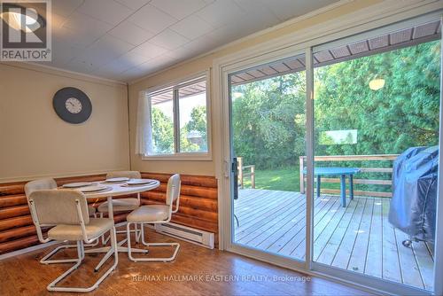 165 Pitt'S Cove Road, Kawartha Lakes (Dunsford), ON - Indoor Photo Showing Dining Room