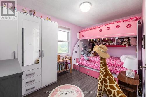 960 Fraser Court, Cobourg, ON - Indoor Photo Showing Bedroom