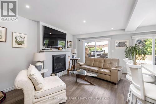 960 Fraser Court, Cobourg, ON - Indoor Photo Showing Living Room With Fireplace