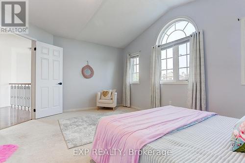 2044 Wilson Street, Innisfil (Alcona), ON - Indoor Photo Showing Bedroom