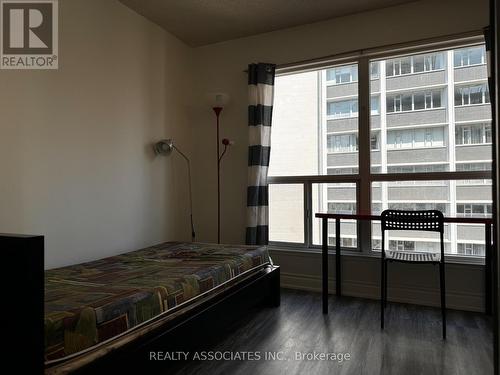 1413 - 7 Carlton Street, Toronto, ON - Indoor Photo Showing Bedroom