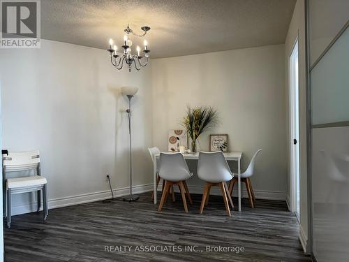 1413 - 7 Carlton Street, Toronto, ON - Indoor Photo Showing Dining Room