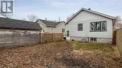 377 John B Avenue, Windsor, ON - Outdoor