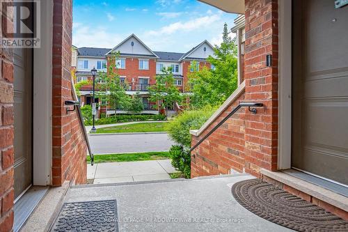 22 - 2500 Post Road, Oakville (Uptown Core), ON - Outdoor