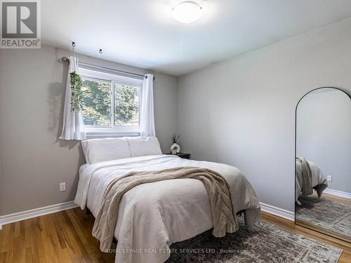 18 Governor Grove Crescent, Brampton (Brampton South), ON - Indoor Photo Showing Bedroom