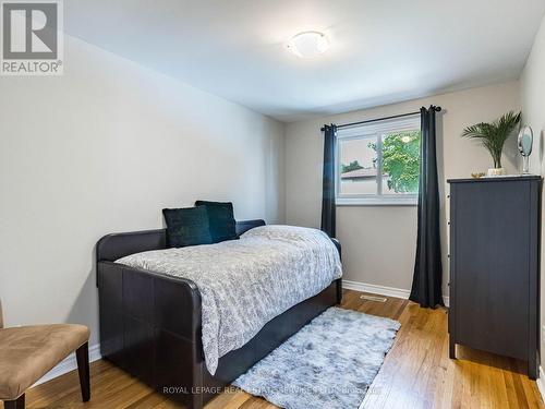 18 Governor Grove Crescent, Brampton (Brampton South), ON - Indoor Photo Showing Bedroom