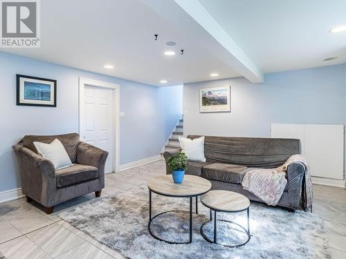 18 Governor Grove Crescent, Brampton (Brampton South), ON - Indoor Photo Showing Living Room