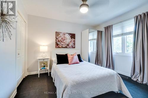 1125 Grandeur Crescent, Oakville (Iroquois Ridge North), ON - Indoor Photo Showing Bedroom