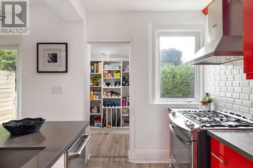 2654 Lake Shore Boulevard W, Toronto (Mimico), ON - Indoor Photo Showing Kitchen