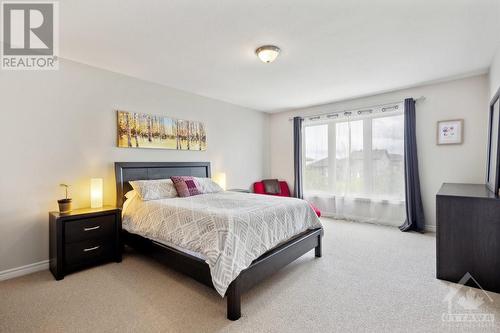 1833 Arrowgrass Way, Ottawa, ON - Indoor Photo Showing Bedroom