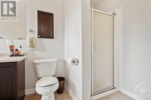 1833 Arrowgrass Way, Ottawa, ON - Indoor Photo Showing Bathroom