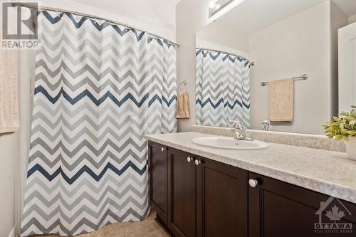 1833 Arrowgrass Way, Ottawa, ON - Indoor Photo Showing Bathroom