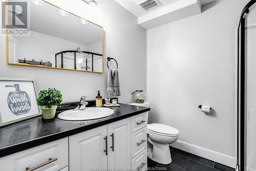 84 Foster Street, Wheatley, ON - Indoor Photo Showing Bathroom