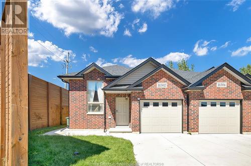 11502 Palmetto Street, Windsor, ON - Outdoor With Facade