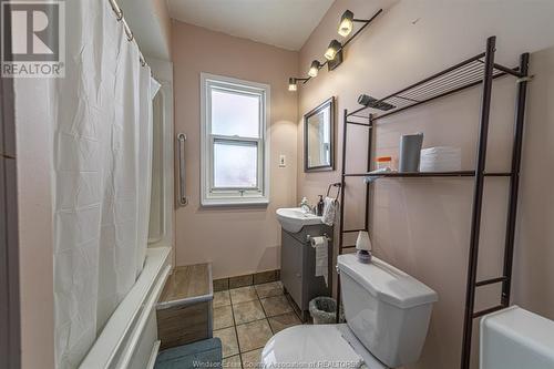 1542 Church, Windsor, ON - Indoor