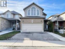 544 ROBERT FERRIE DRIVE  Kitchener, ON N2P 2T8