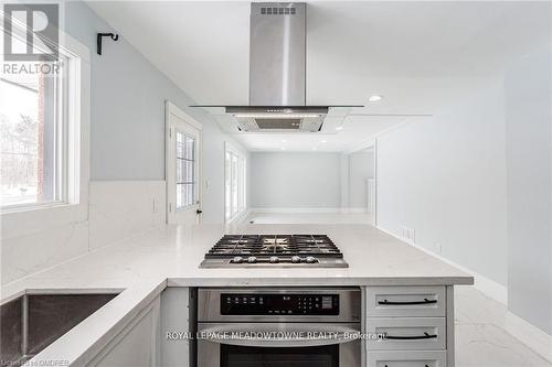 Upper - 477 Glancaster Road, Hamilton (Ancaster), ON - Indoor Photo Showing Kitchen