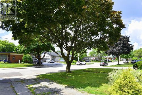 33 Fielding Crescent, Hamilton (Lawfield), ON - Outdoor