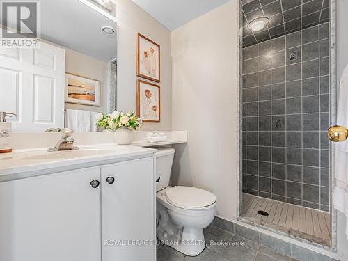 720 - 1700 Eglinton Avenue E, Toronto (Victoria Village), ON - Indoor Photo Showing Bathroom