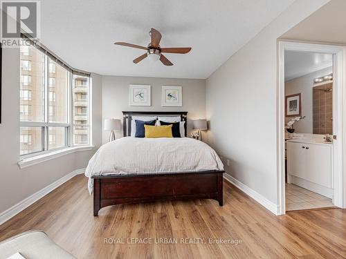 720 - 1700 Eglinton Avenue E, Toronto (Victoria Village), ON - Indoor Photo Showing Bedroom