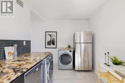 355 Lansdowne Avenue, Toronto (Dufferin Grove), ON - Indoor Photo Showing Laundry Room