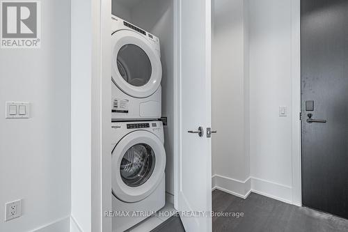 2311 - 470 Front Street W, Toronto (Waterfront Communities), ON - Indoor Photo Showing Laundry Room