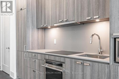 2311 - 470 Front Street W, Toronto (Waterfront Communities), ON - Indoor Photo Showing Kitchen