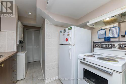 116 Overture Road, Toronto (West Hill), ON - Indoor Photo Showing Kitchen