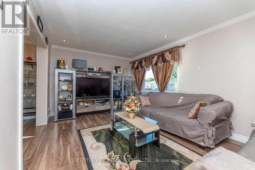 116 Overture Road, Toronto (West Hill), ON - Indoor Photo Showing Living Room