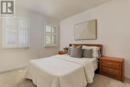 24 Yates Avenue, Toronto (Clairlea-Birchmount), ON - Indoor Photo Showing Bedroom