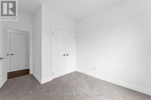 9 Persica Street, Richmond Hill (Oak Ridges), ON - Indoor Photo Showing Other Room