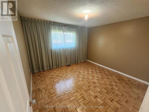 15 Maitland Street, Brampton (Central Park), ON - Indoor Photo Showing Other Room