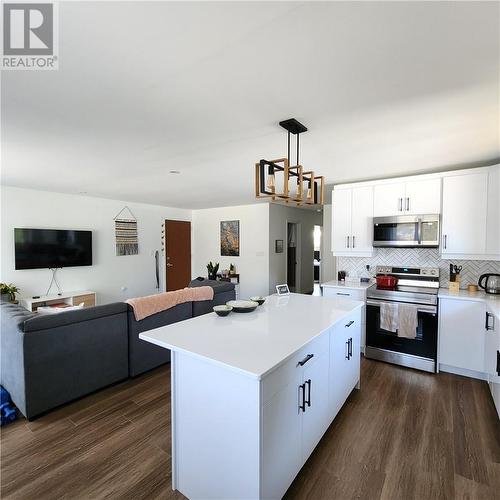 1196 Voyageur Street, Sudbury, ON - Indoor Photo Showing Kitchen