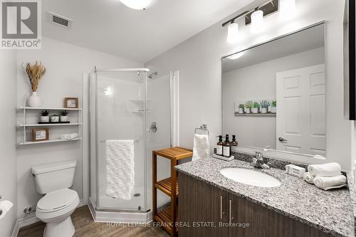 218 - 290 Liberty Street N, Clarington (Bowmanville), ON - Indoor Photo Showing Bathroom