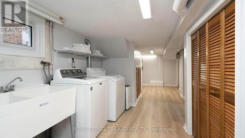 275 Ridout Street S, London, ON - Indoor Photo Showing Laundry Room