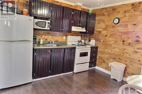 2 Horsechops Road, Cape Broyle, NL - Indoor Photo Showing Kitchen