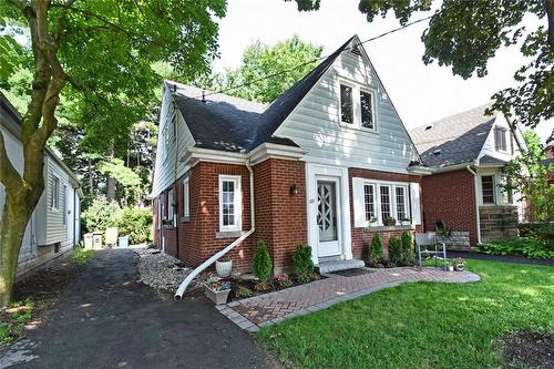 Private side drive - 122 Haddon Avenue S, Hamilton, ON - Outdoor With Facade