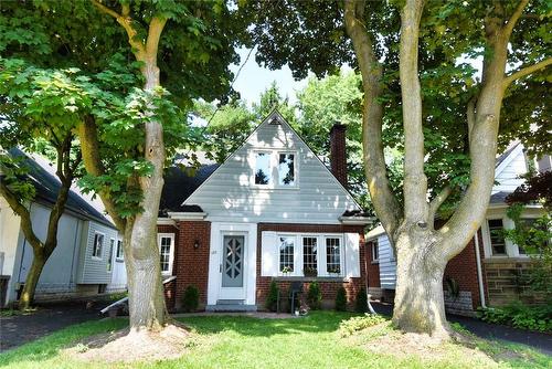 Front view - 122 Haddon Avenue S, Hamilton, ON - Outdoor With Facade