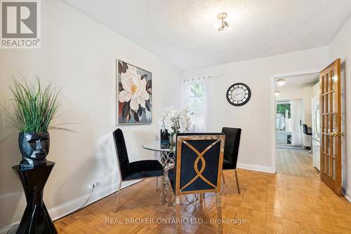 8 Beaver Avenue, Toronto (Dovercourt-Wallace Emerson-Junction), ON - Indoor Photo Showing Dining Room