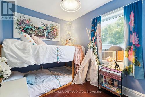 8 Beaver Avenue, Toronto (Dovercourt-Wallace Emerson-Junction), ON - Indoor Photo Showing Bedroom