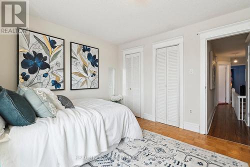 8 Beaver Avenue, Toronto (Dovercourt-Wallace Emerson-Junction), ON - Indoor Photo Showing Bedroom