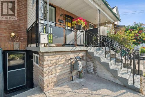 8 Beaver Avenue, Toronto (Dovercourt-Wallace Emerson-Junction), ON - Outdoor