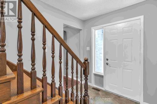 122 Acorn Crescent, London, ON - Indoor Photo Showing Other Room