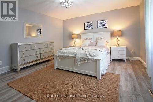 371 Sherwood Avenue, Central Elgin (Belmont), ON - Indoor Photo Showing Bedroom