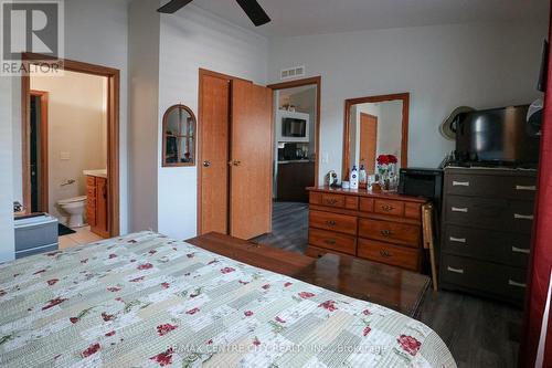 123 - 2189 Dundas Street, London, ON - Indoor Photo Showing Bedroom